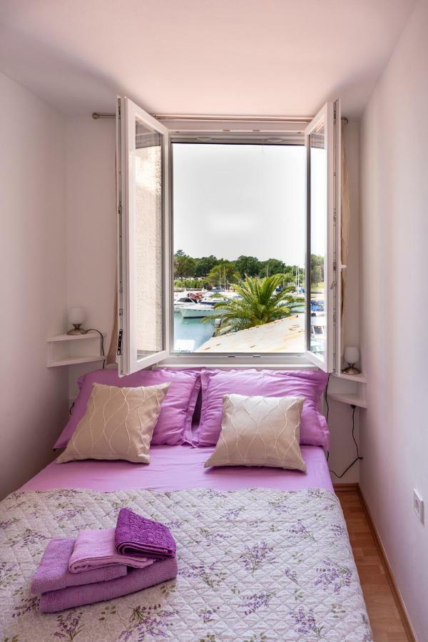 Lovely Near The With A Sea View * Porec